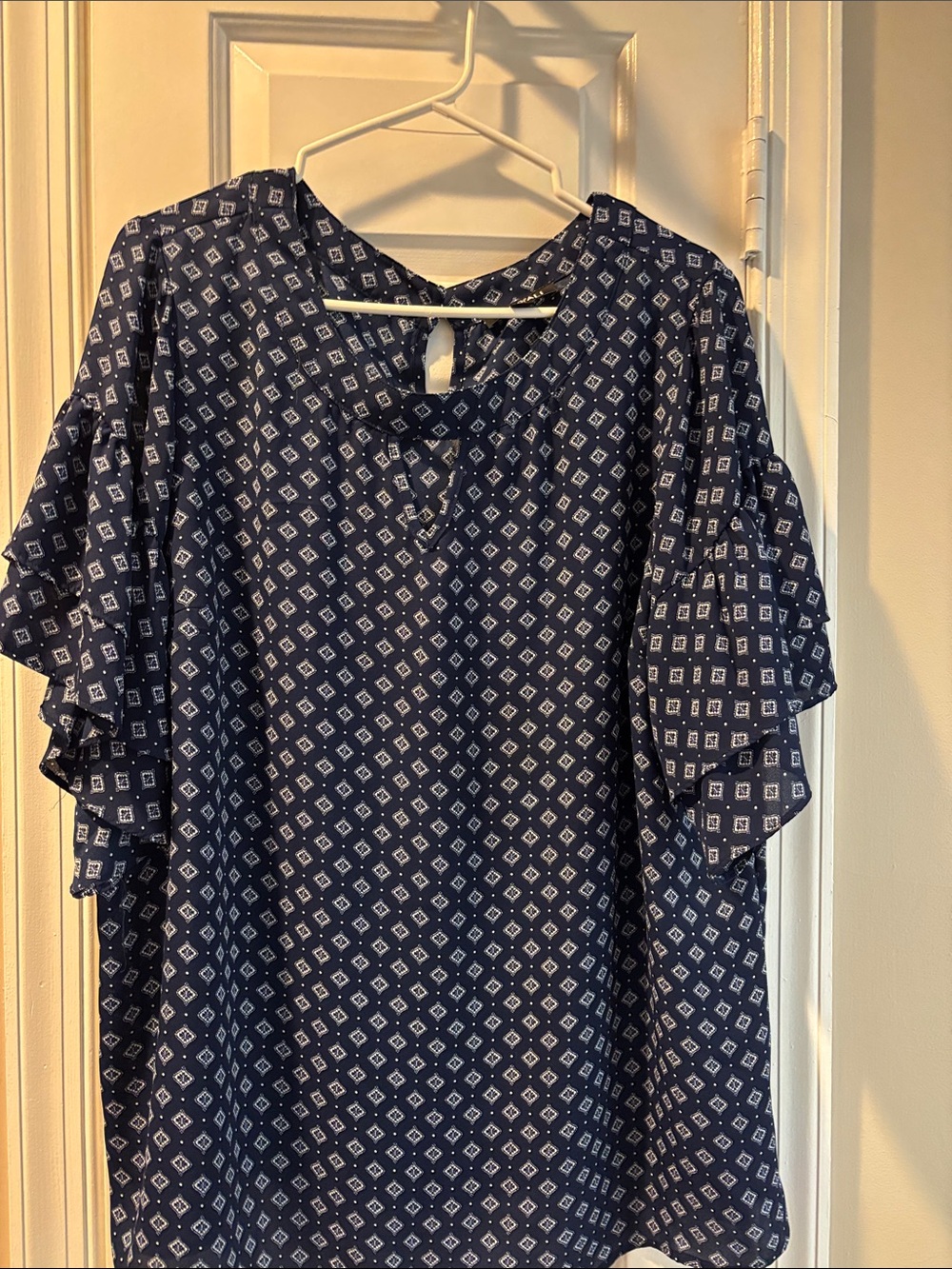 Roz & Ali Navy Diamond Print Ruffle Sleeve Blouse